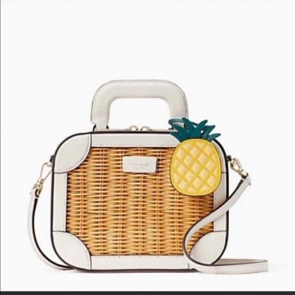 kate spade Handbags - Authentic Kate spade Pineapple Wicker Traveler Trunk Crossbody Bag, Parchment